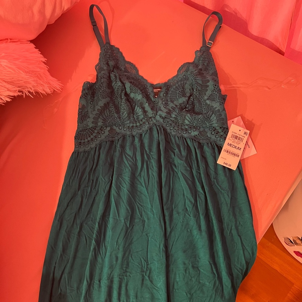 women’s green nightgown